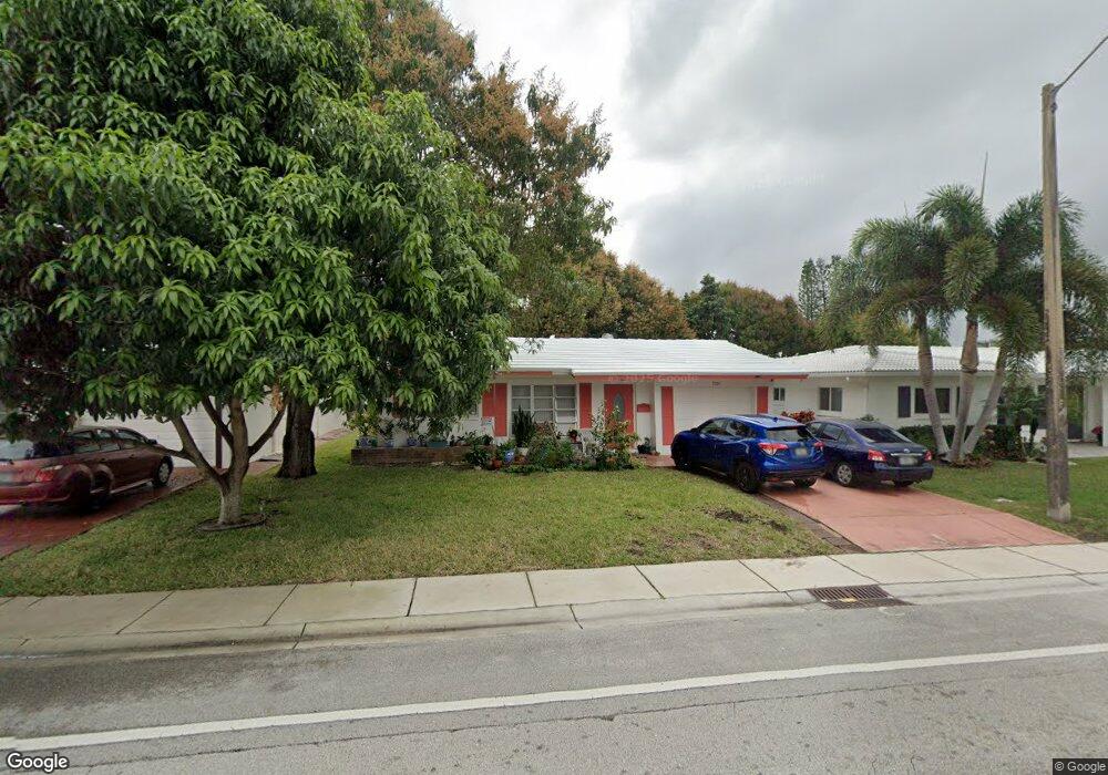7206 NW 76th St, Tamarac, FL 33321 - photo 1