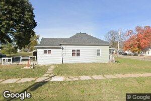 108 S Poplar St, Orient, IA 50858