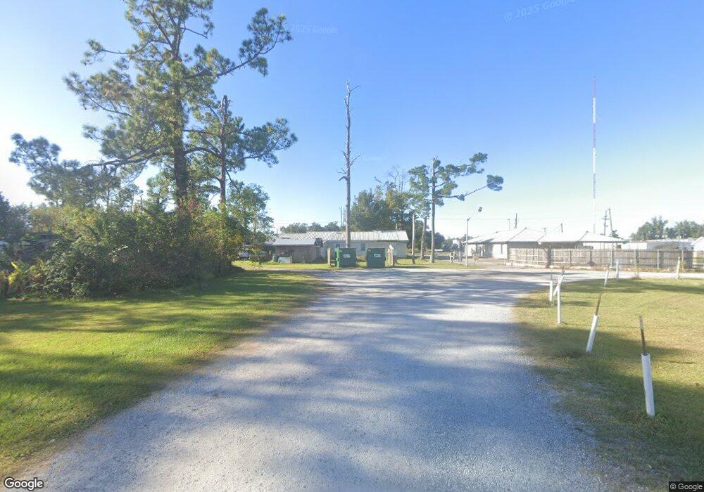 105 Banks St, Houma, LA 70363 - photo 1