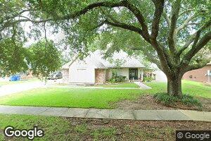 202 Belcrest Dr, Lafayette, LA 70507