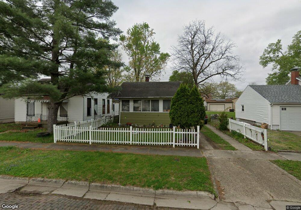 1115 Pekin St, Lincoln, IL 62656 - photo 1