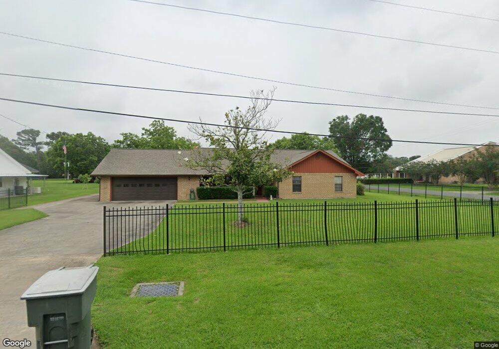 913 8th Ave, Lake Charles, LA 70601 - photo 1