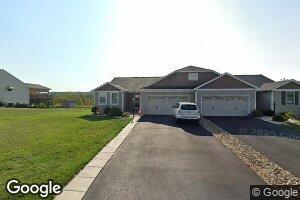 147 Lorien Dr, Jeannette, PA 15644