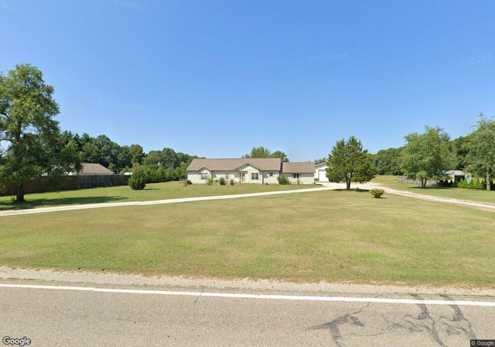 10460 E State Road 8, Knox, IN 46534 - photo 1