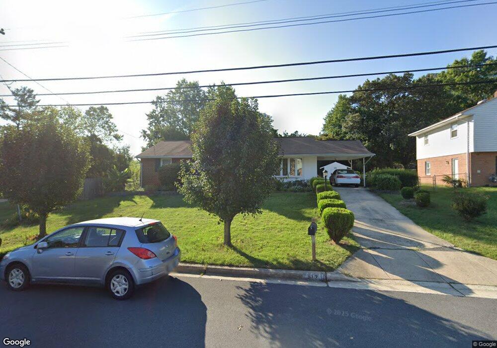 3121 Chapel View Dr, Beltsville, MD 20705 - photo 1