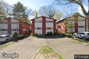 41 Dunes Ln Unit B, Port Washington, NY 11050