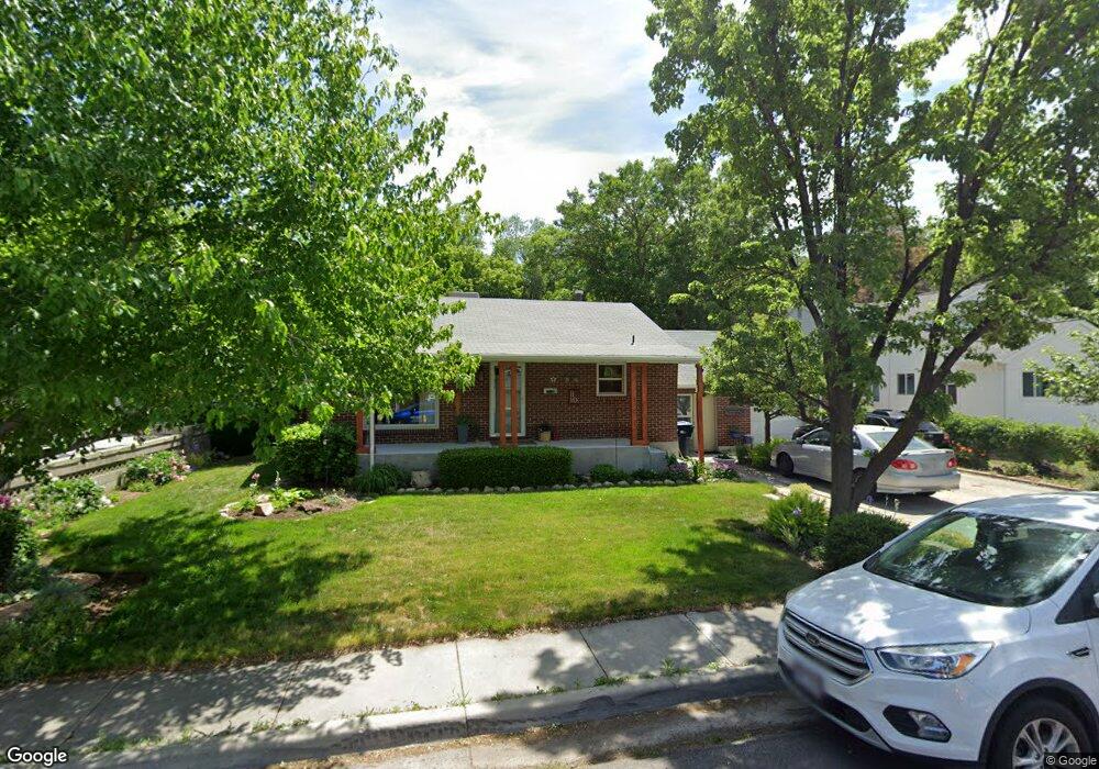 8561 S 240 E, Sandy, UT 84070 - photo 1