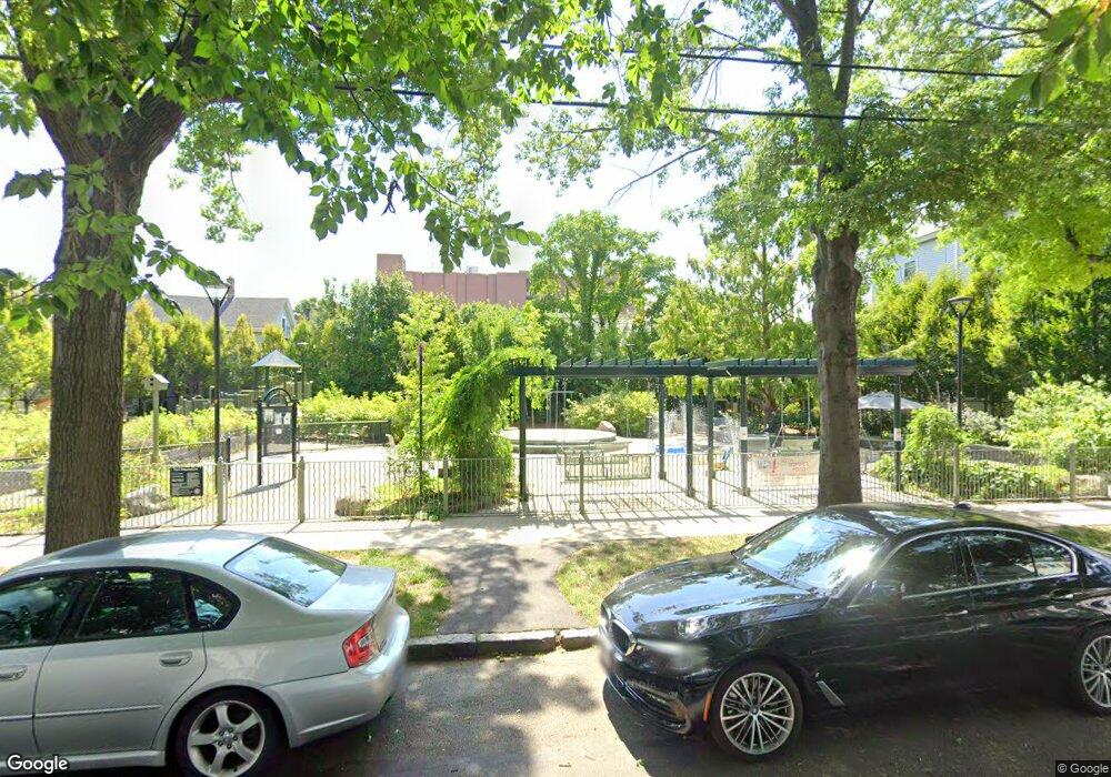 263 Hurley St unit 1, Cambridge, MA 02141 - photo 1