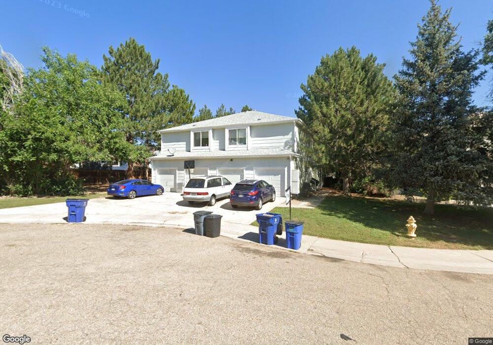 842 S Uravan Ct, Aurora, CO 80017 - photo 1