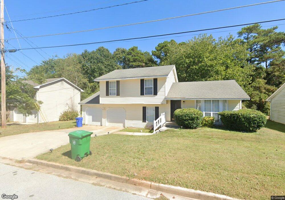 2002 Lown Farm Ln unit 3, Lithonia, GA 30058 - photo 1