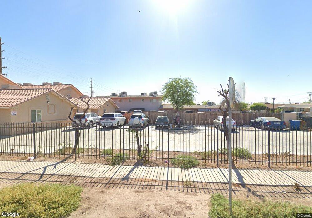 574 Woodward Ave, El Centro, CA 92243 - photo 1