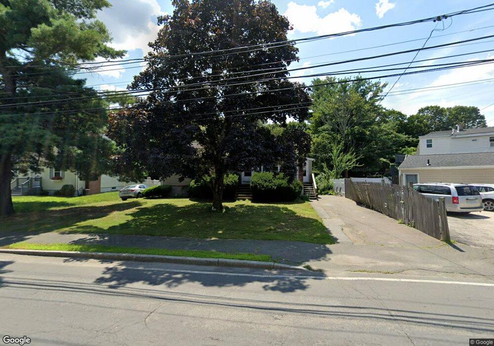 141 Village St, Reading, MA 01867 - photo 1