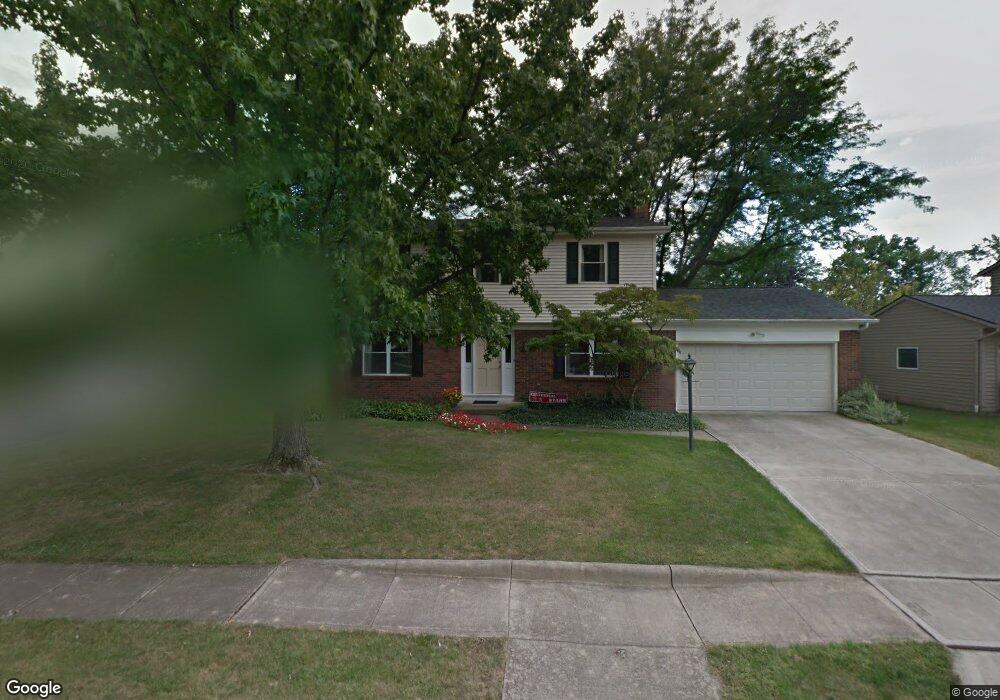 1539 Denbigh Dr, Columbus, OH 43220 - photo 1