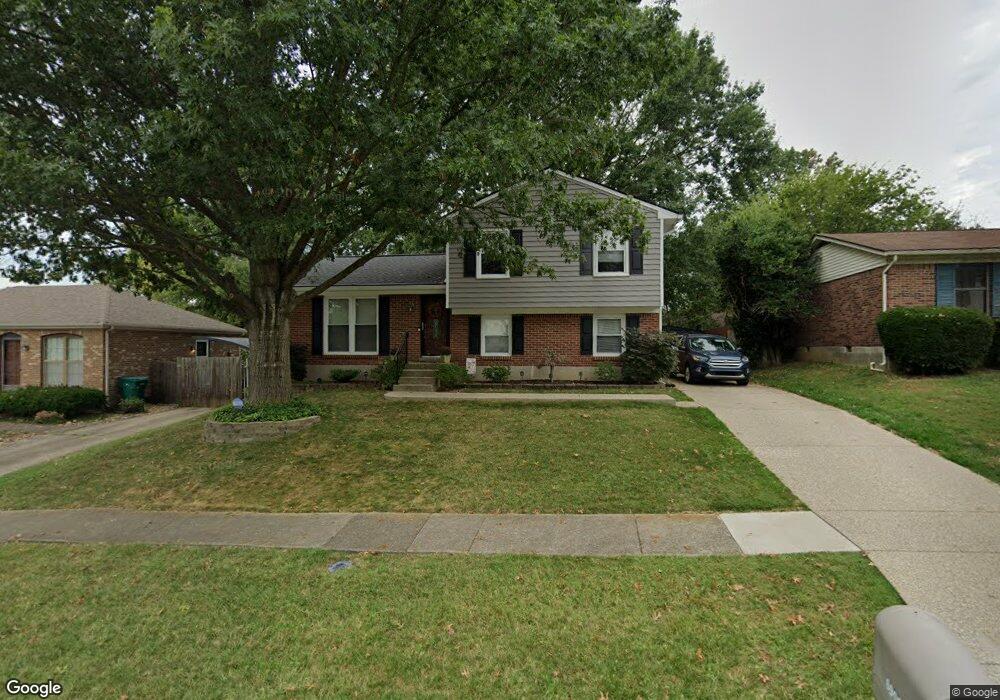 6908 Spourtland Dr, Louisville, KY 40228 - photo 1