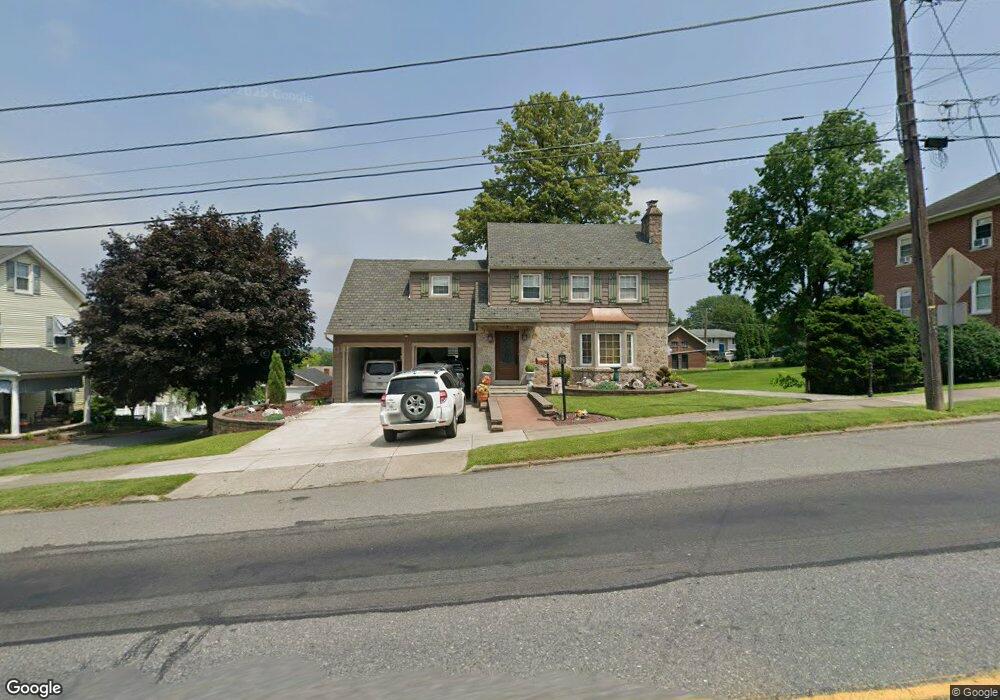 156 N Broad St, Nazareth, PA 18064 - photo 1