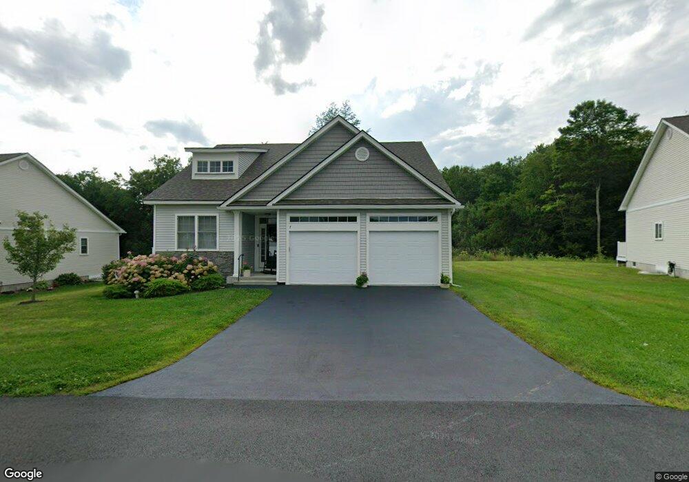 7 Chestnut Ln, Barre, VT 05641 - photo 1