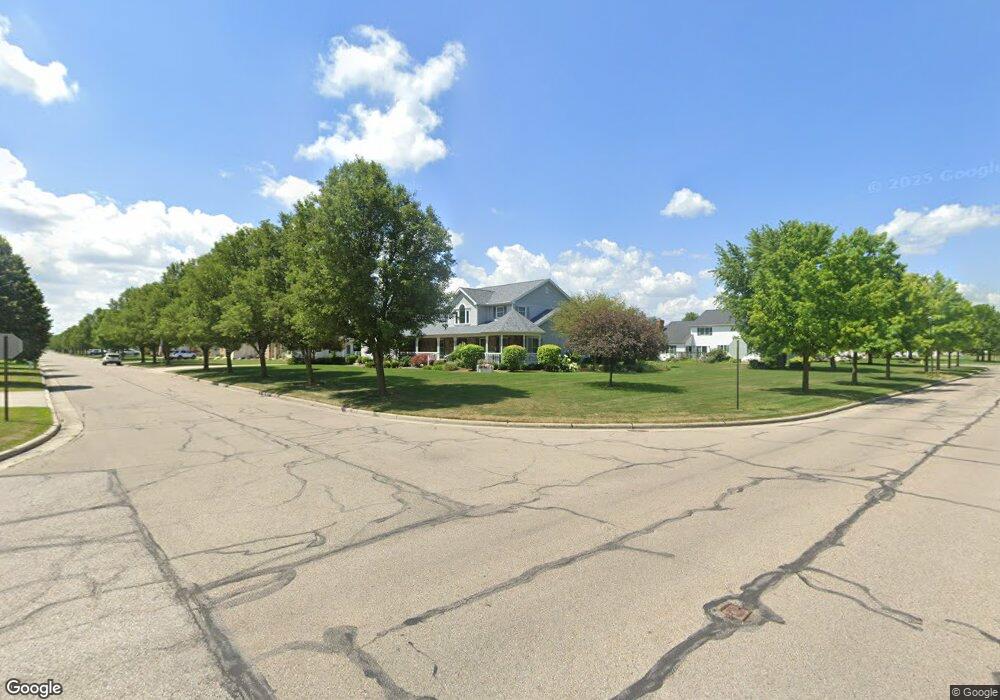 437 N Pointe Dr, Archbold, OH 43502 - photo 1