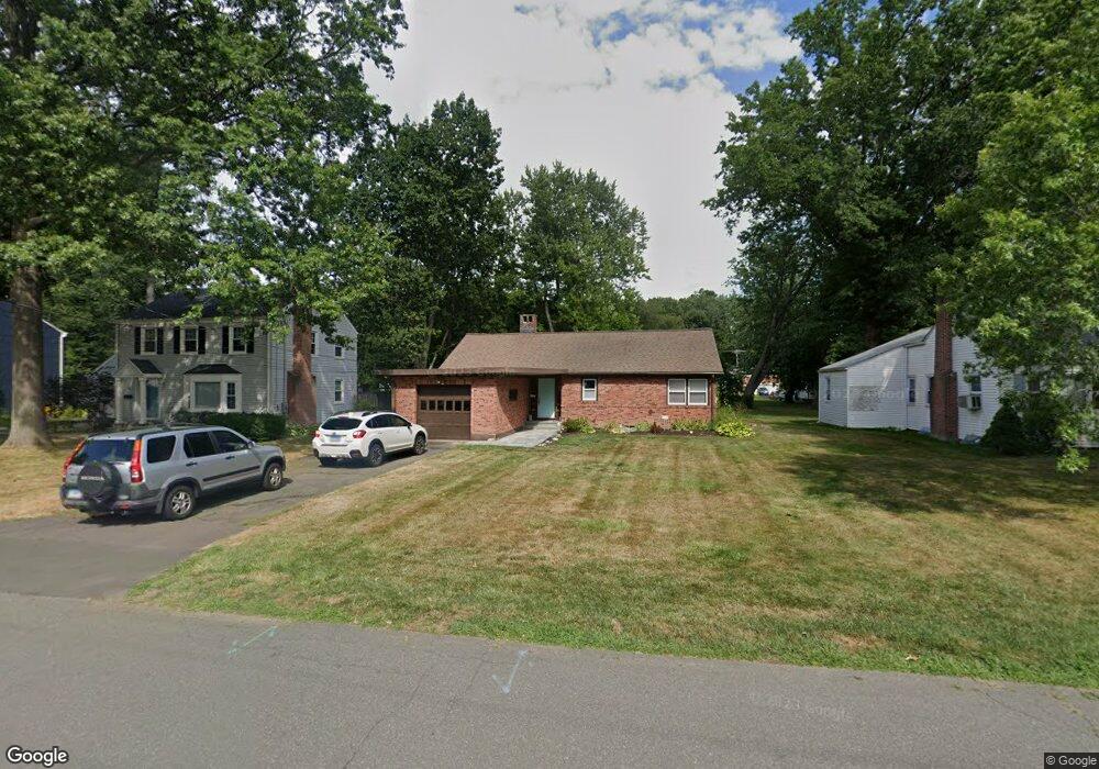 16 Pontiac Rd, West Hartford, CT 06117 - photo 1