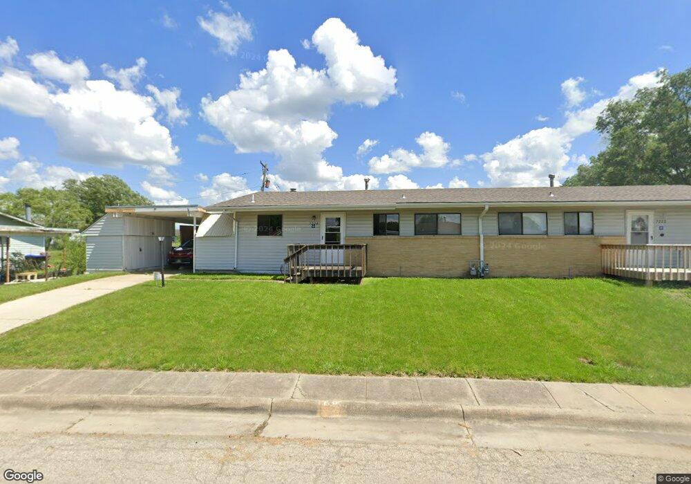 7220 SW Woodcroft Way, Topeka, KS 66619 - photo 1