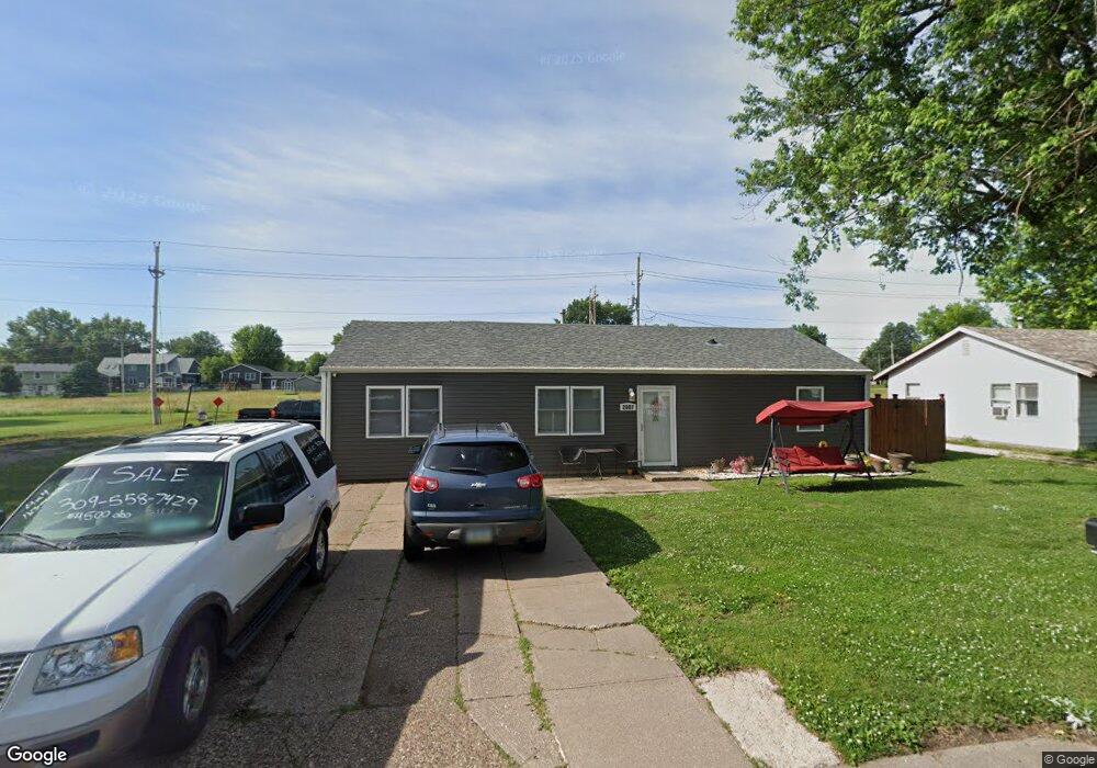 2007 W 68th St, Davenport, IA 52806 - photo 1