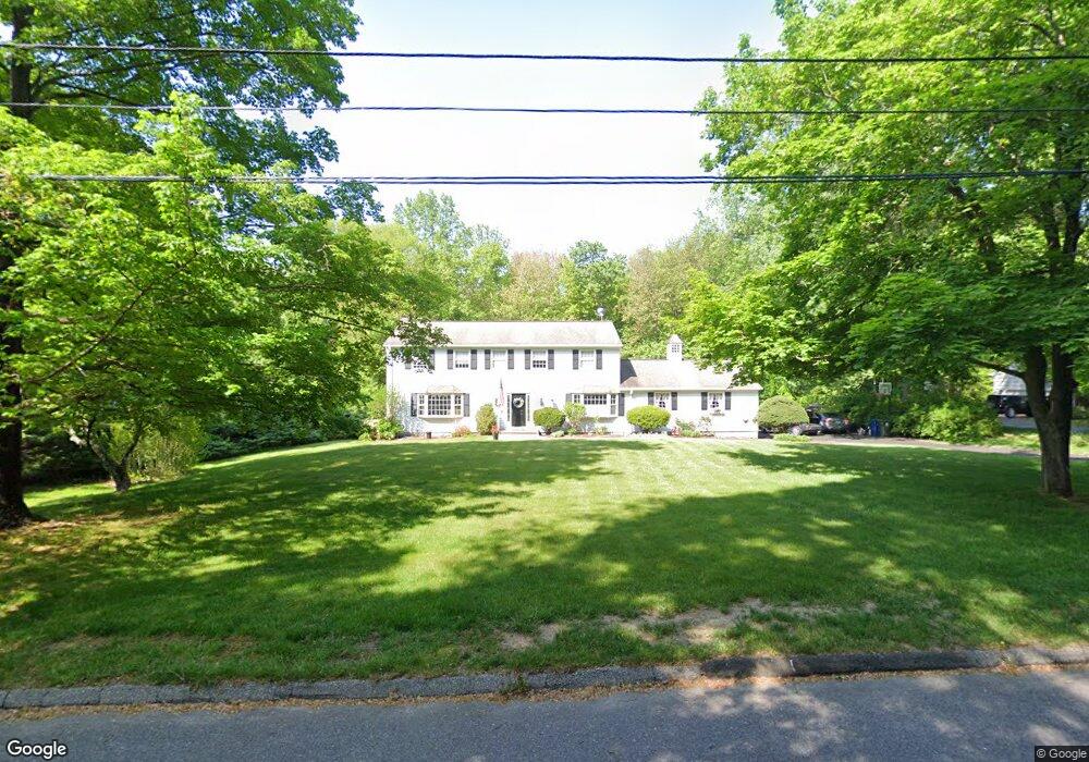 69 N Stowe Place, Trumbull, CT 06611 - photo 1