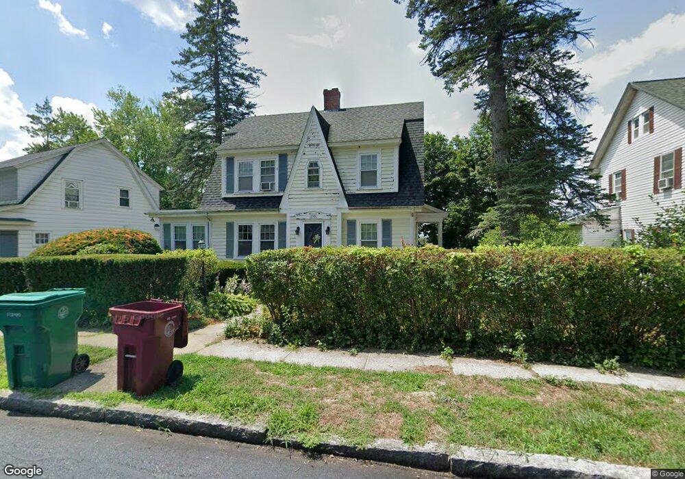 290 Beacon St, Lowell, MA 01850 - photo 1