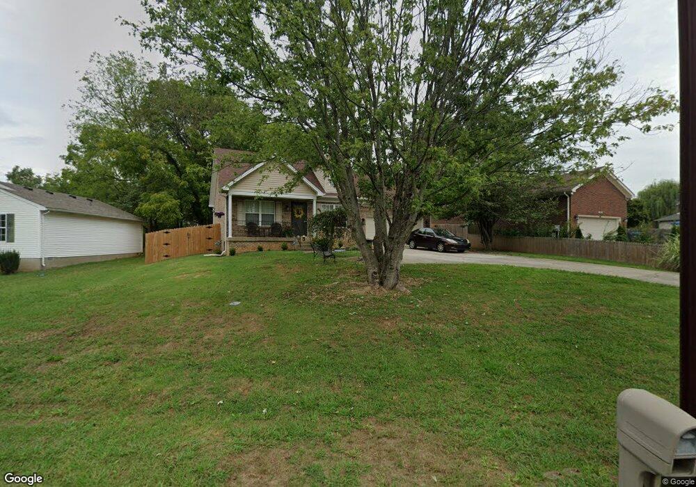 6807 E Manslick Rd, Louisville, KY 40228 - photo 1