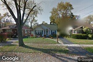 300 Maple Ln, Thornton, IL 60476