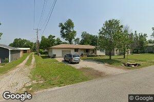 609 4th St, Oswego, KS 67356