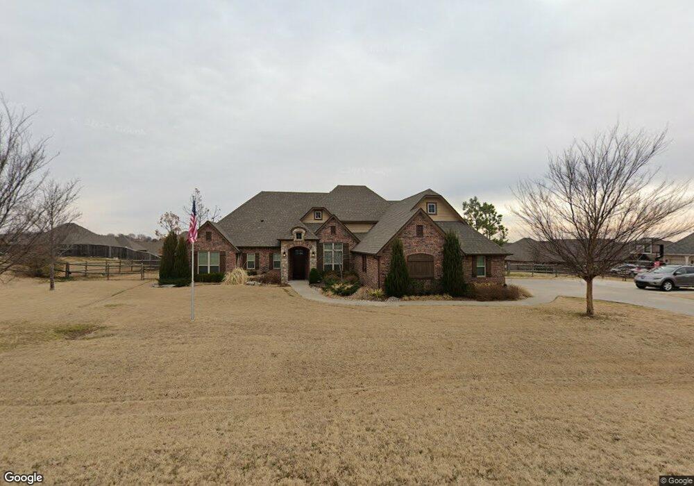 8251 N 72nd East Ave, Owasso, OK 74055 - photo 1