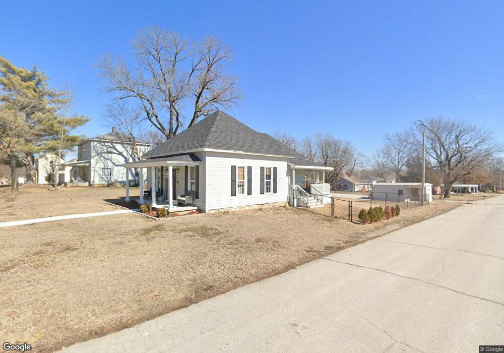 515 S Cowgill St, Carl Junction, MO 64834 - photo 1