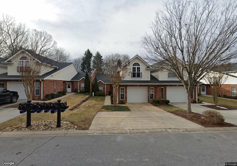 68 Lake Pointe Cir, Hendersonville, NC 28792 - photo 1