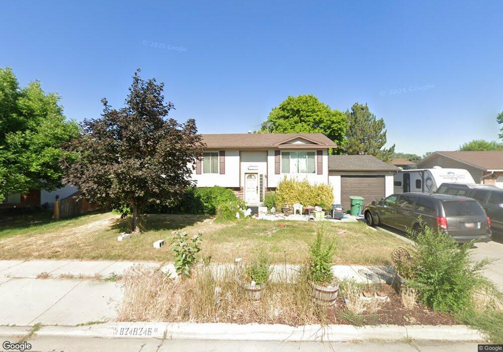 8246 S 1520 W, West Jordan, UT 84088 - photo 1