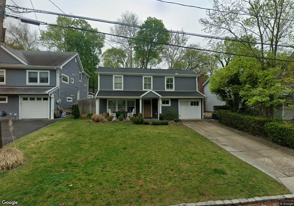 20 Anchorage Rd, Port Washington, NY 11050 - photo 1