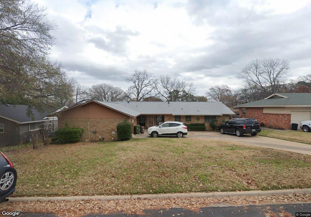 1132 Trailwood Dr, Hurst, TX 76053 - photo 1