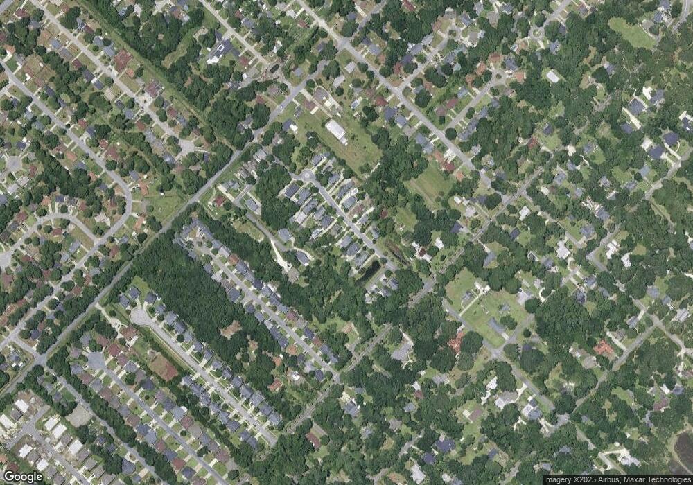 9 Breezy Palm Way, Savannah, GA 31406 - photo 1