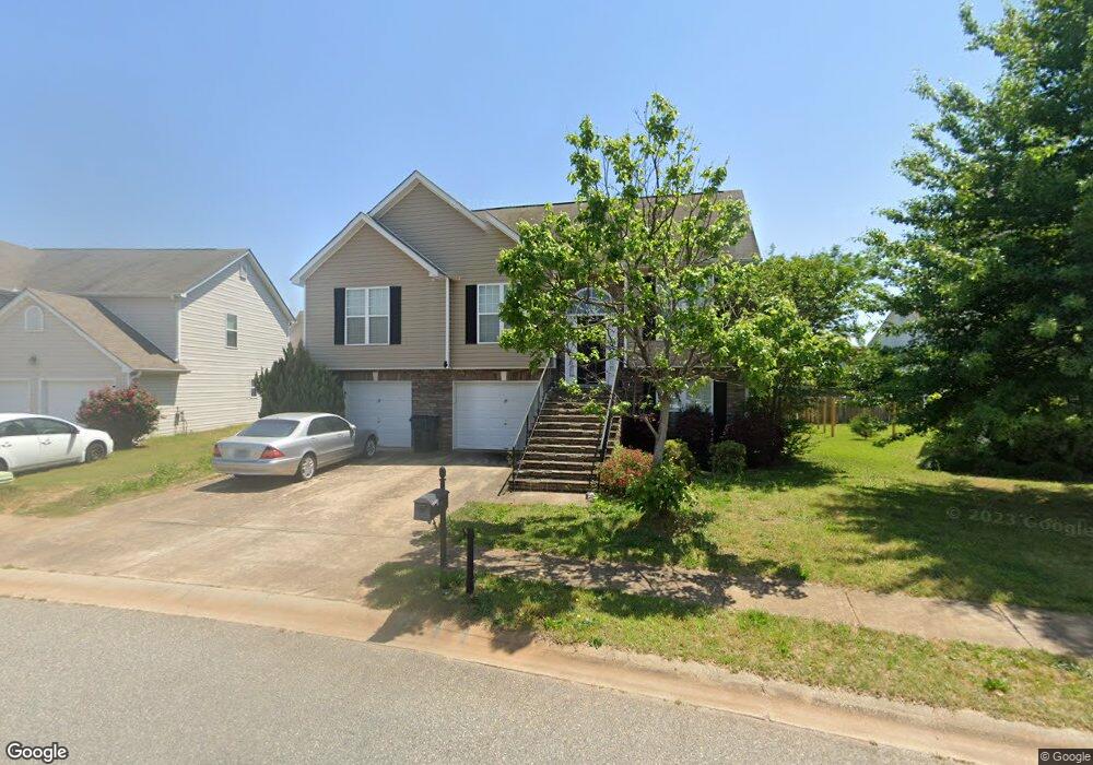 207 Burr Dr, Byron, GA 31008 - photo 1