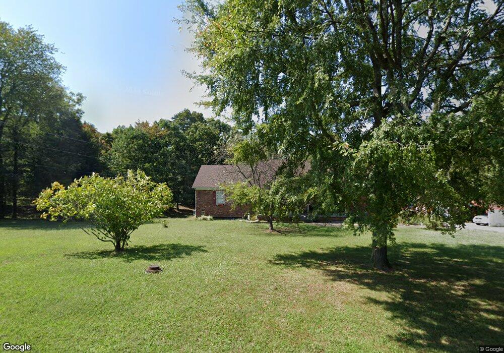 215 Pine Oak Dr, Lebanon Junction, KY 40150 - photo 1