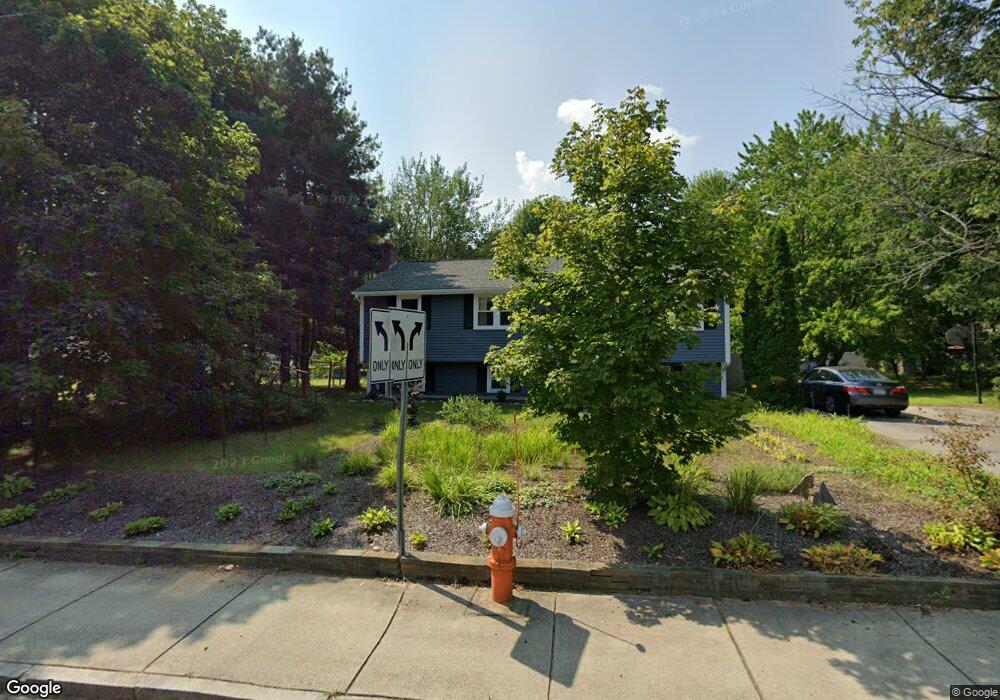 8 Beech St, Franklin, MA 02038 - photo 1