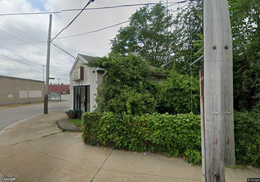 167 Columbus Ave, Pawtucket, RI 02860 - photo 1