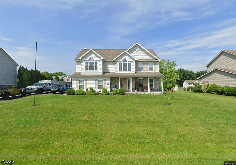 1377 Mallard Dr E, Chambersburg, PA 17202 - photo 1