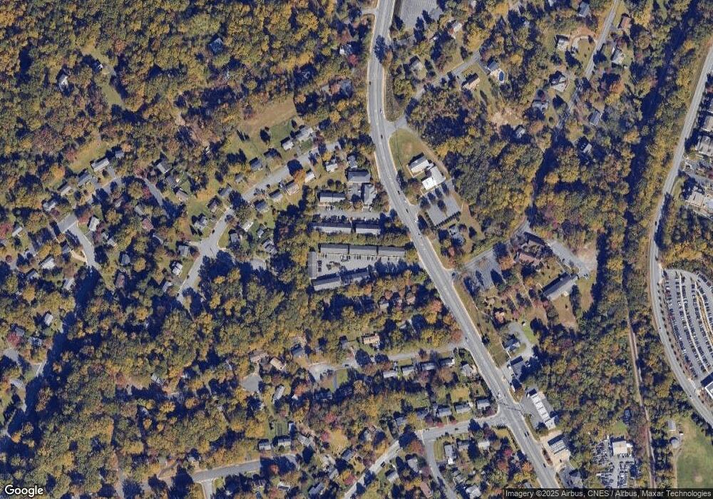 870 Fountain Ct unit D, Charlottesville, VA 22901 - photo 1