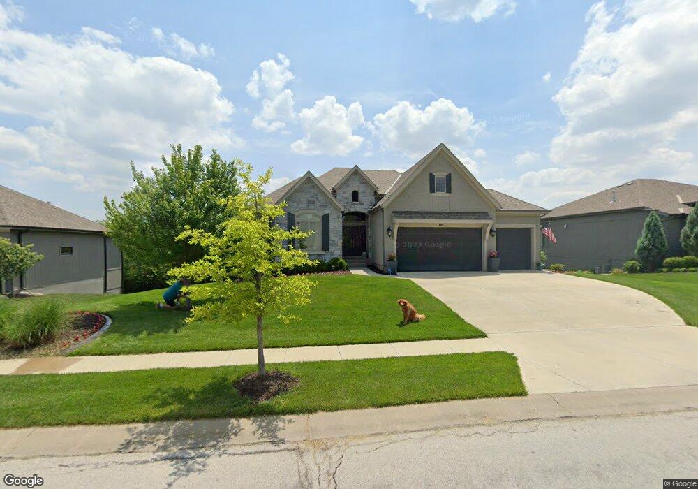 9925 Warwick St, Lenexa, KS 66220 - photo 1