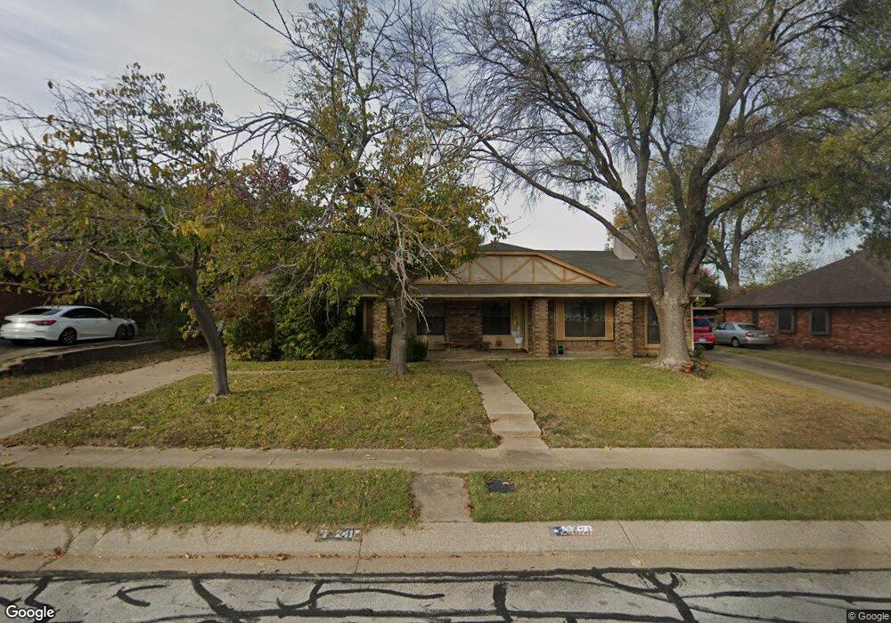 2417 Aquaduct Dr, Bedford, TX 76022 - photo 1