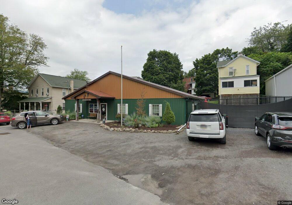 10 Tunnel St, Pittston, PA 18640 - photo 1