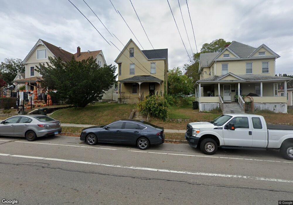 231 Montauk Ave, New London, CT 06320 - photo 1