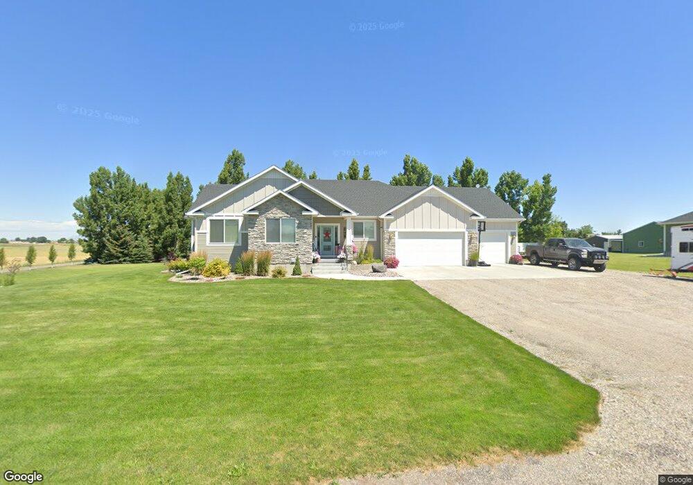 846 W 390 N, Blackfoot, ID 83221 - photo 1