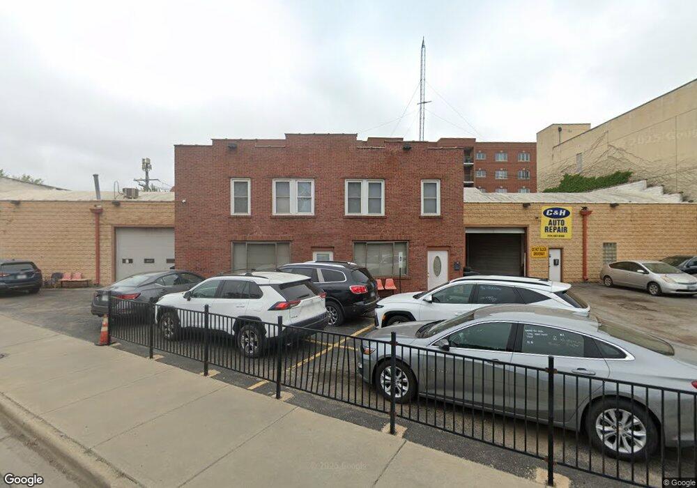 1300 Miner St, Des Plaines, IL 60016 - photo 1