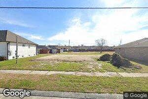 3821 Lena Dr, Chalmette, LA 70043