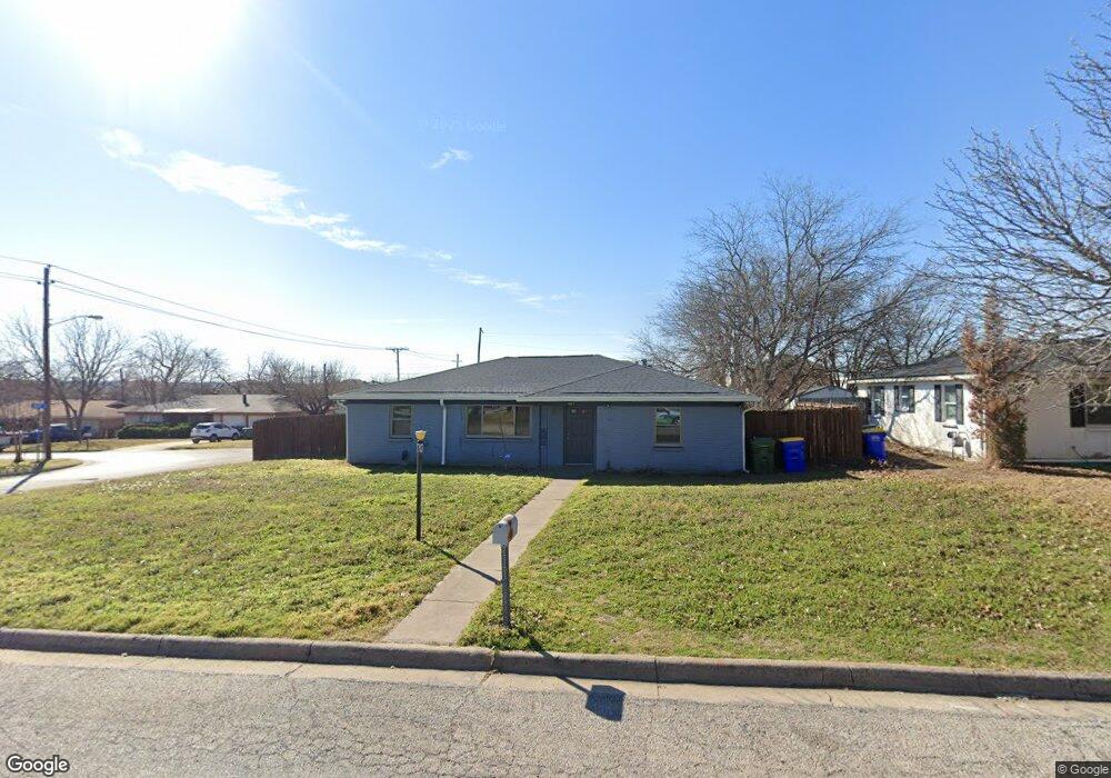 7801 Abbott Dr, Fort Worth, TX 76108 - photo 1